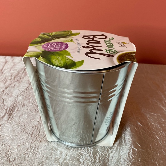 NEW Organic Basil Grow Kit - Picture 4 of 6